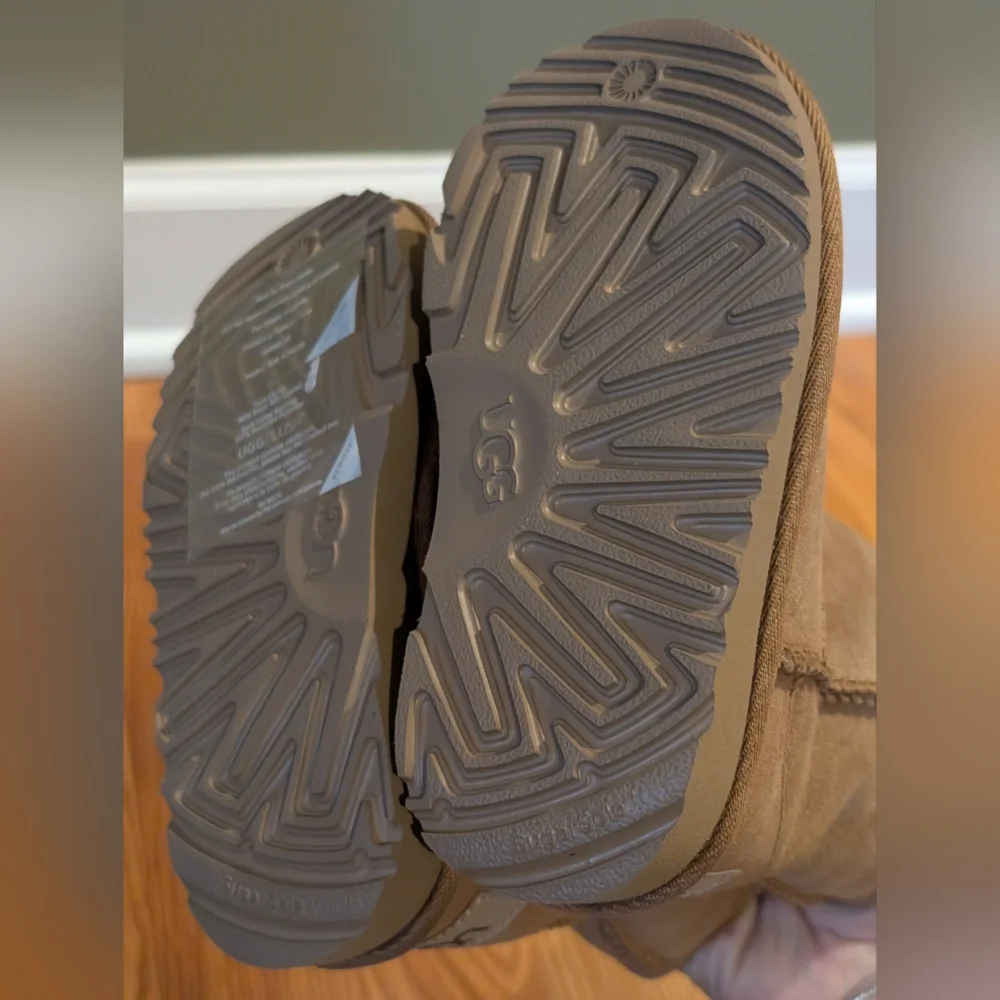 UGG Classic II Boot